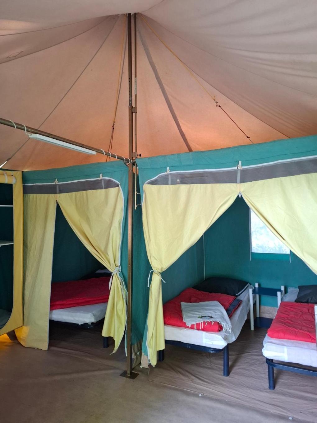 Camping Le Pont D'Allagnon Lempdes sur Allagnon Exteriér fotografie